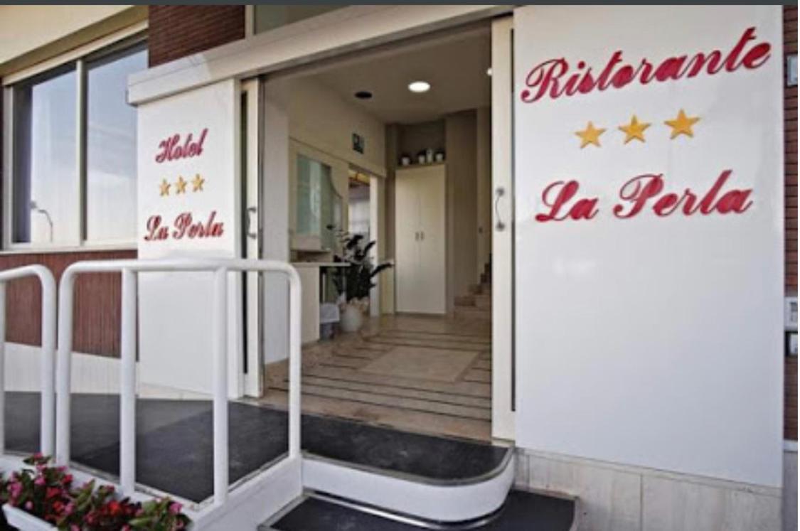 Hotel La Perla Cupra Marittima Extérieur photo
