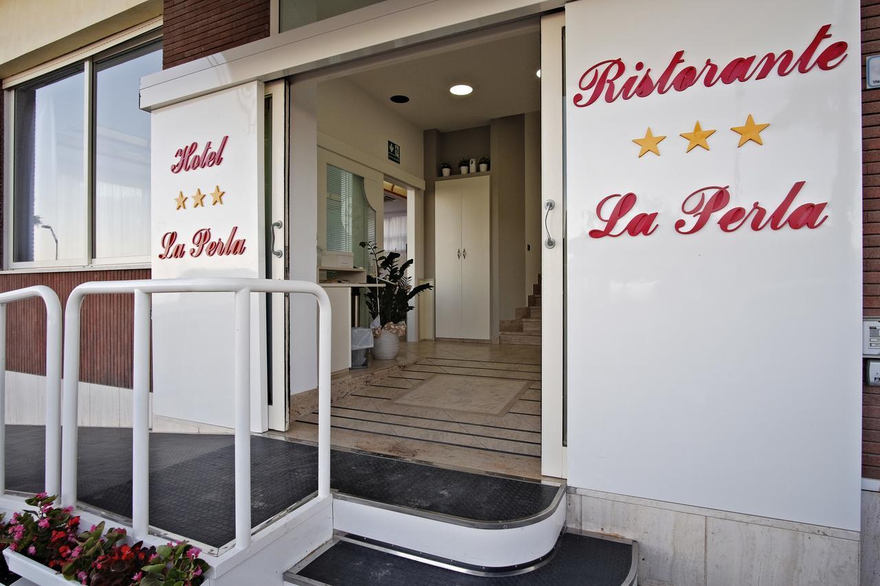 Hotel La Perla Cupra Marittima Extérieur photo