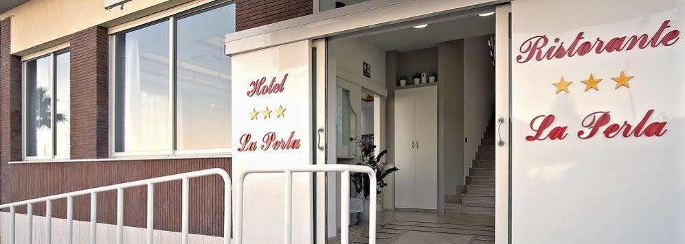 Hotel La Perla Cupra Marittima Extérieur photo