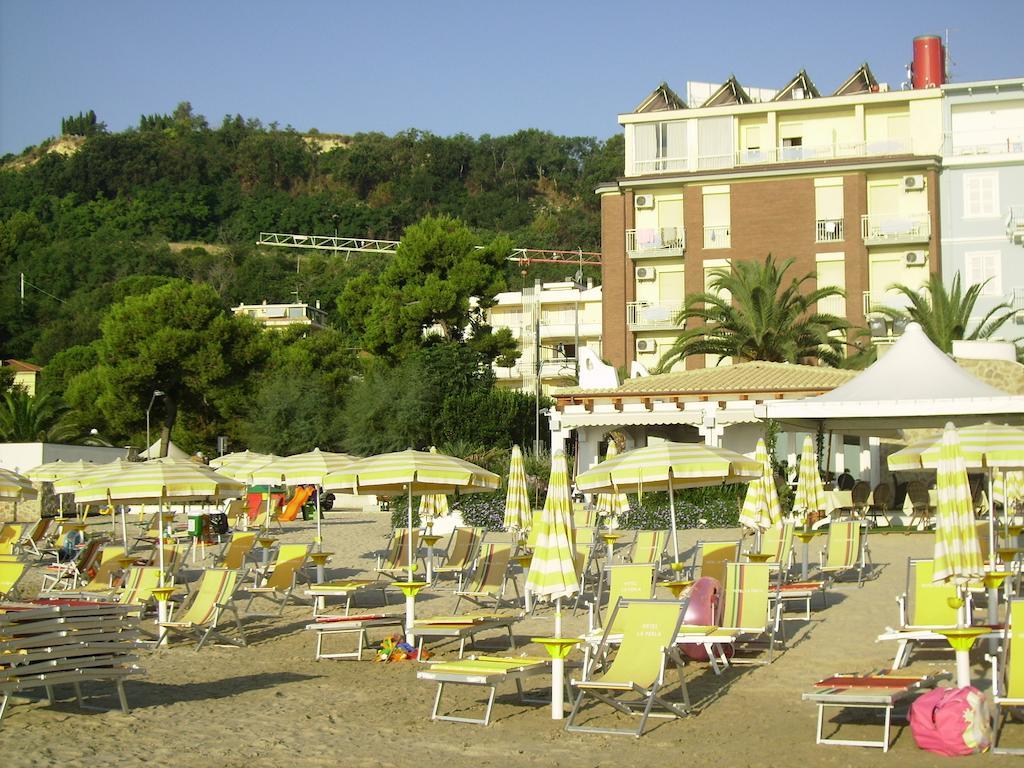 Hotel La Perla Cupra Marittima Extérieur photo